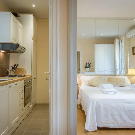 Efeso Διαμέρισμα Φλωρεντία