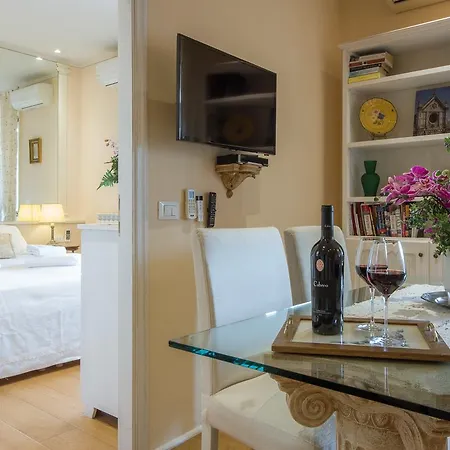 Apartment Efeso Florence